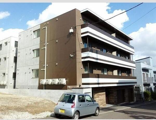 札幌市白石区南郷通14丁目北のマンション