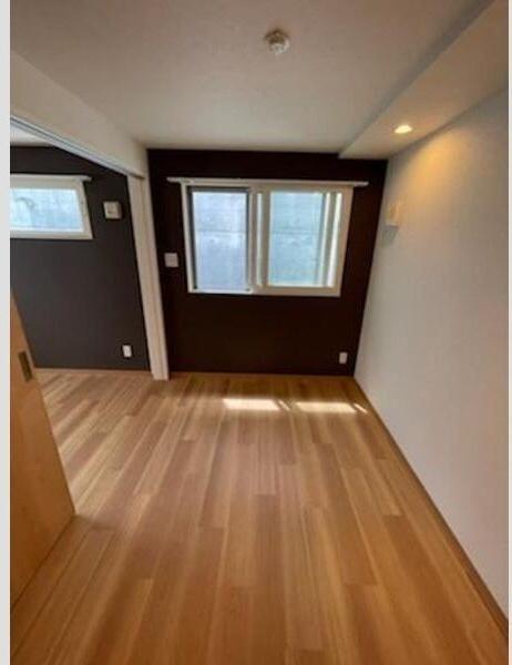 札幌市白石区南郷通14丁目北のマンション(リビング)