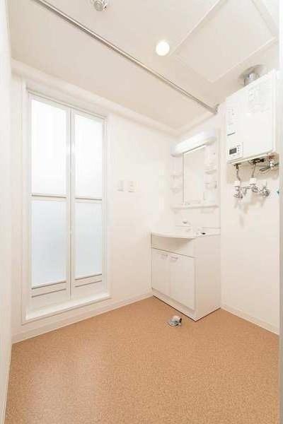 札幌市西区二十四軒四条3丁目のマンション(洗面台・洗面所)