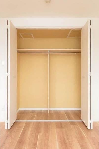 札幌市西区二十四軒四条3丁目のマンション(収納)