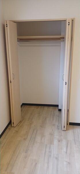 札幌市白石区南郷通21丁目南のマンション(収納)