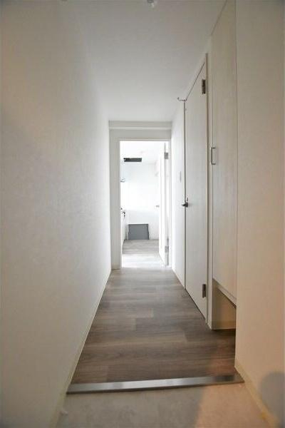 札幌市西区発寒三条5丁目のマンション(玄関)