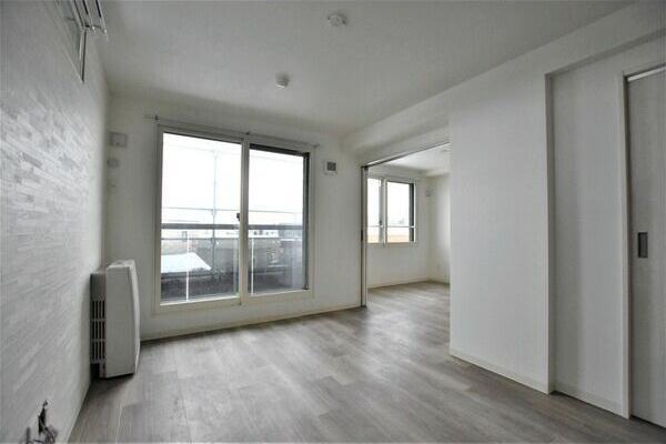 札幌市西区発寒三条5丁目のマンション(リビング)