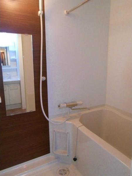 札幌市西区琴似三条5丁目のマンション(バス)