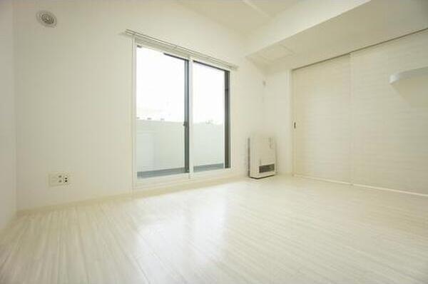 札幌市北区北十四条西1丁目のマンション(リビング)