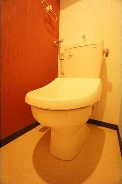 札幌市北区北十四条西1丁目のマンション(トイレ)