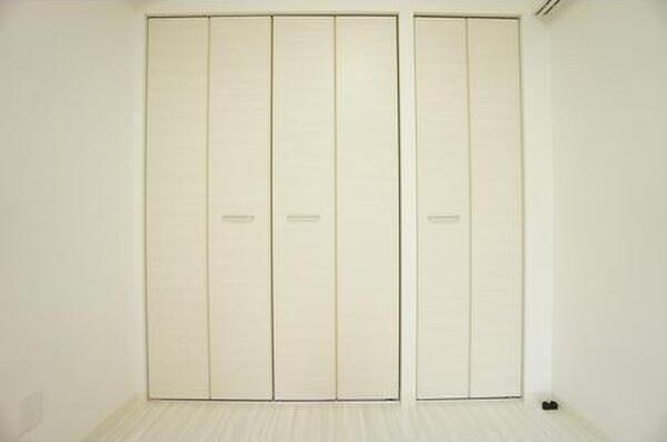 札幌市北区北十四条西1丁目のマンション(収納)