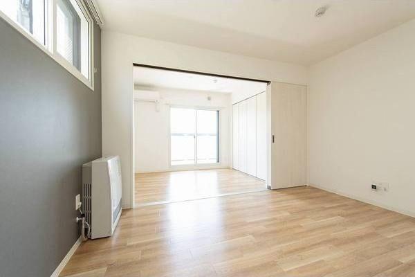 札幌市東区北十四条東1丁目のマンション(リビング)