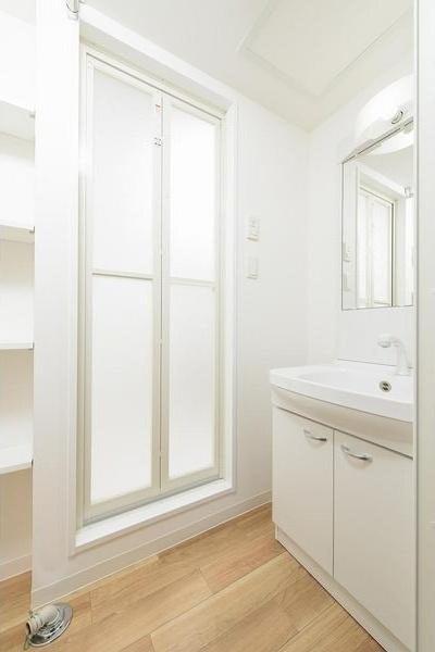 札幌市東区北十四条東1丁目のマンション(洗面台・洗面所)