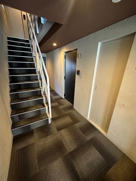 札幌市北区麻生町2丁目のマンション(エントランス)