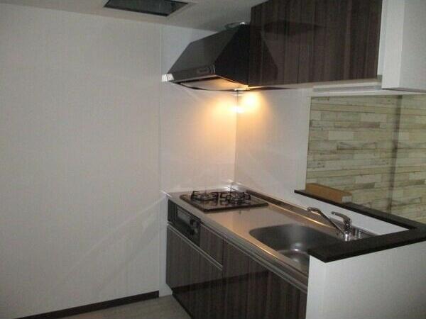 札幌市北区麻生町2丁目のマンション(キッチン)