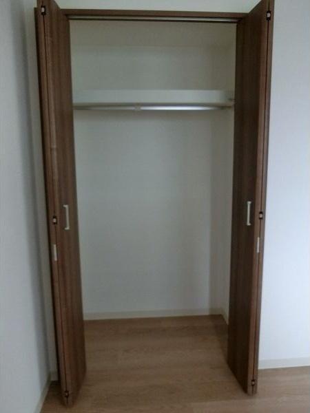 札幌市中央区北五条西13丁目のマンション(収納)