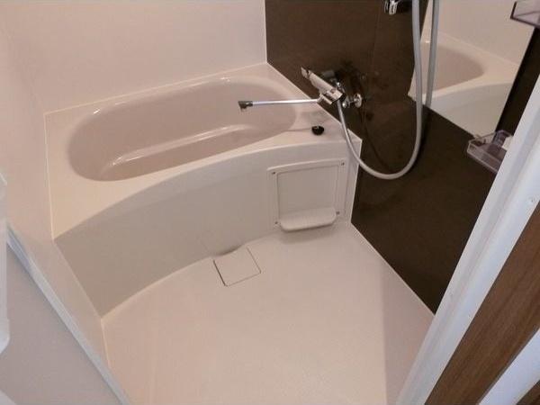 札幌市中央区北五条西13丁目のマンション(バス)