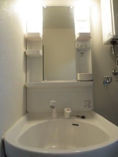 札幌市東区北二十七条東10丁目のアパート(洗面台・洗面所)