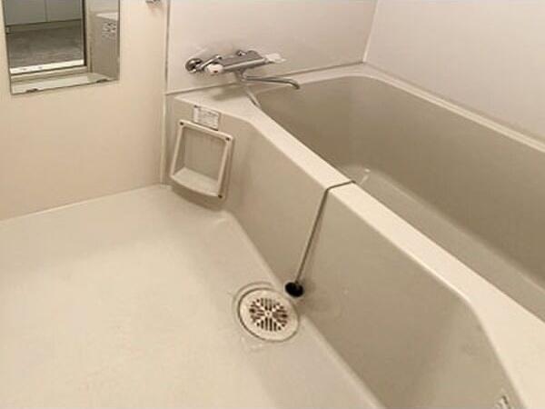 札幌市中央区大通東8丁目のマンション(バス)