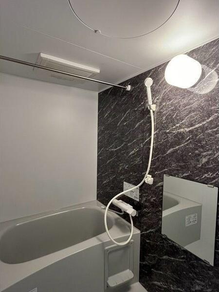 札幌市白石区菊水四条1丁目のマンション(バス)