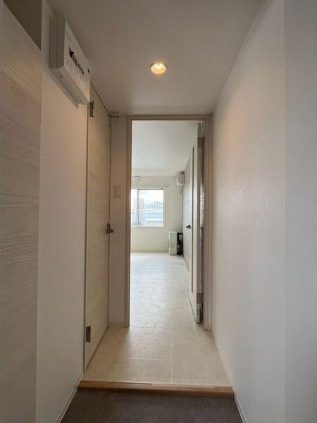 札幌市白石区菊水四条1丁目のマンション(玄関)