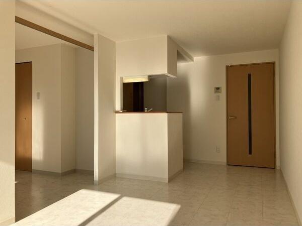 札幌市豊平区美園四条1丁目のマンション(エントランス)