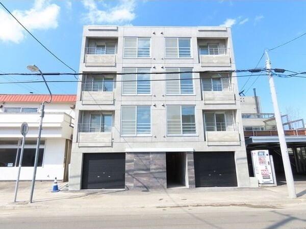 MIO.ALBA(ミオ　アルバ)