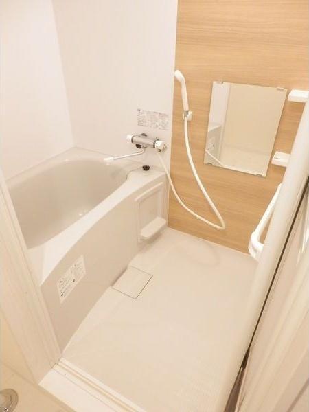 札幌市中央区南十二条西9丁目のマンション(バス)