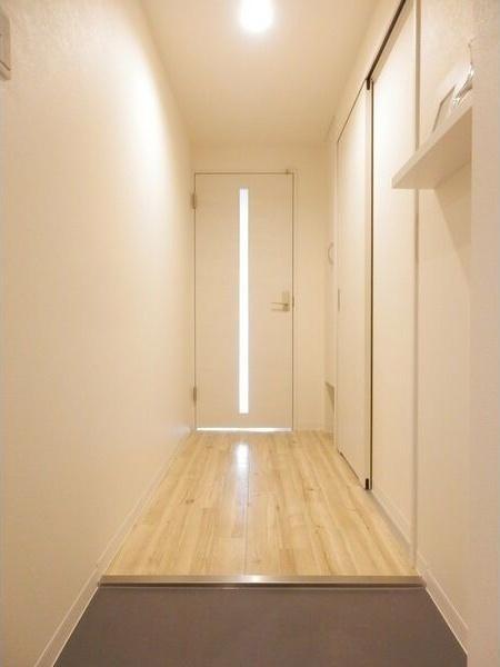 札幌市中央区南十二条西9丁目のマンション(玄関)