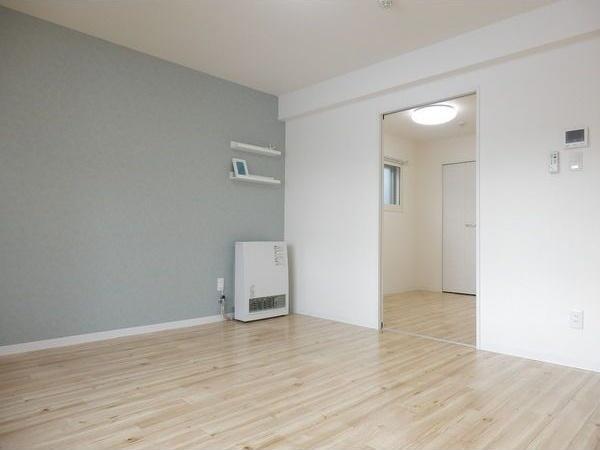 札幌市中央区南十二条西9丁目のマンション(リビング)