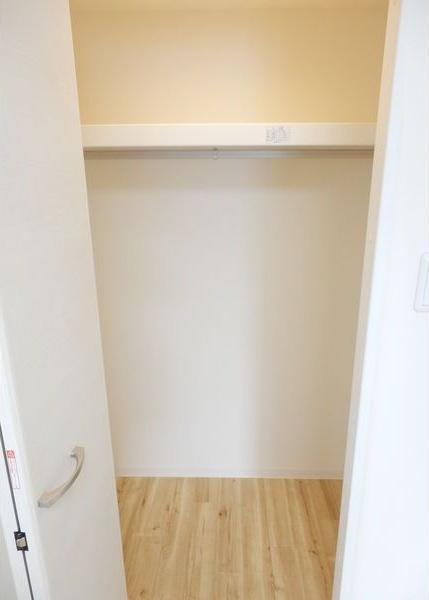 札幌市中央区南十二条西9丁目のマンション(収納)