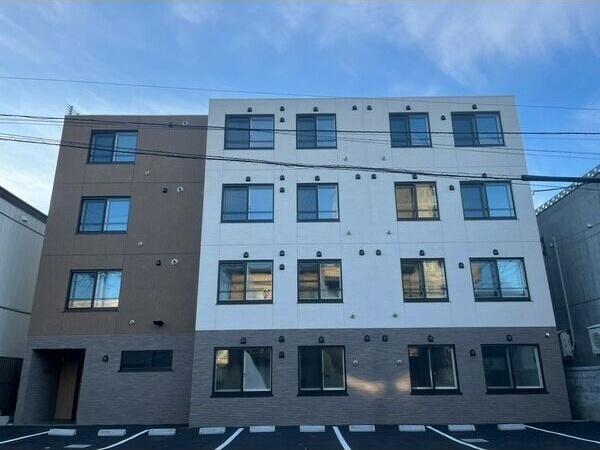 札幌市中央区南十四条西16丁目のマンション