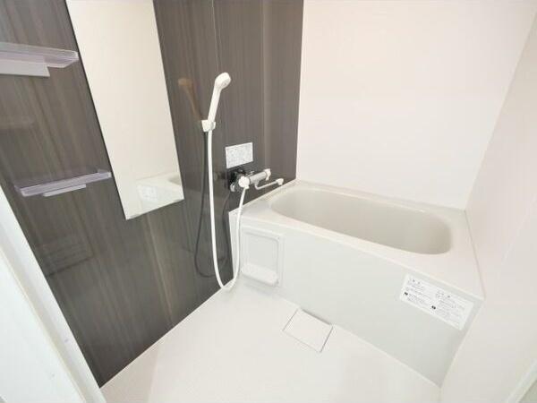 札幌市北区北二十三条西2丁目のマンション(バス)