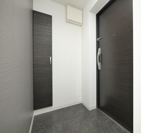 札幌市北区北二十三条西2丁目のマンション(玄関)