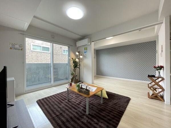 札幌市東区北二十一条東1丁目のマンション(リビング)