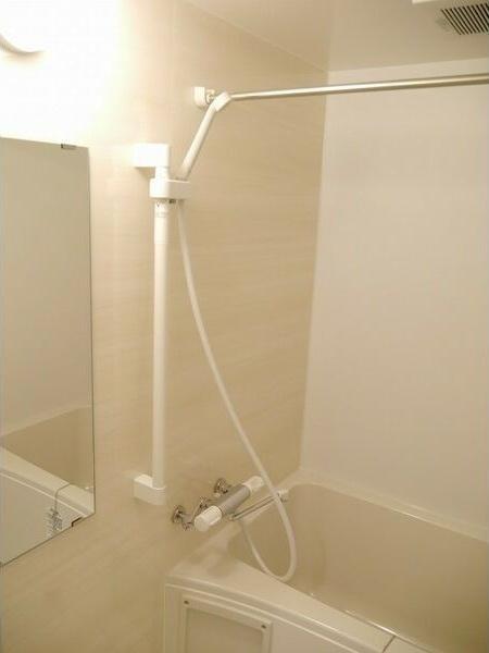 札幌市中央区南十二条西9丁目のマンション(バス)