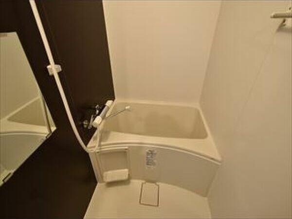 札幌市豊平区月寒東五条11丁目のマンション(バス)