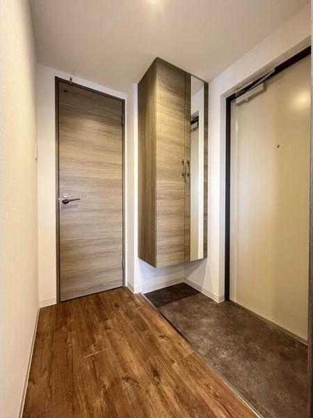 札幌市豊平区美園十一条5丁目のマンション(玄関)