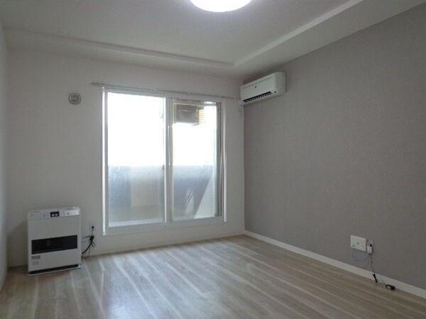 札幌市北区北六条西8丁目のマンション(リビング)