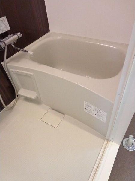 札幌市北区北六条西8丁目のマンション(バス)