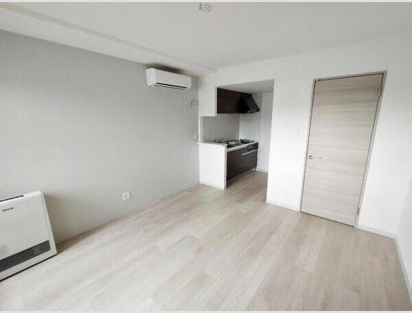 札幌市北区麻生町2丁目のマンション(リビング)