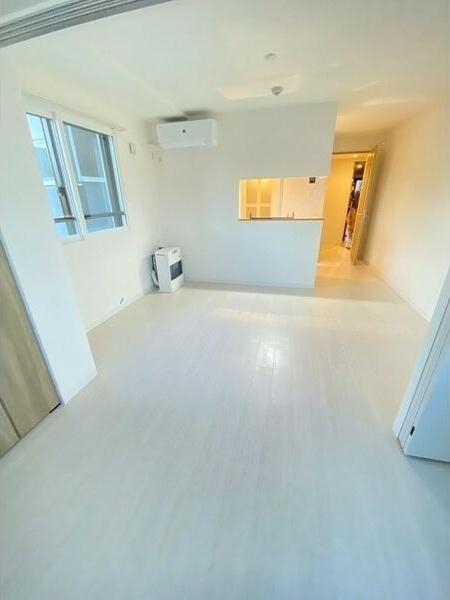 札幌市北区北三十一条西6丁目のマンション(リビング)