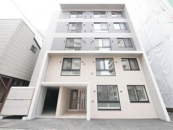 札幌市中央区南十一条西8丁目のマンション