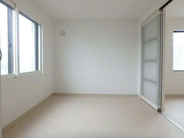 ヴレネージュ美園