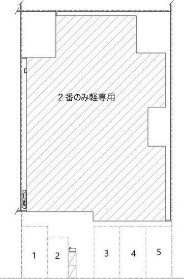 札幌市中央区北三条東6丁目のマンション(駐車場)