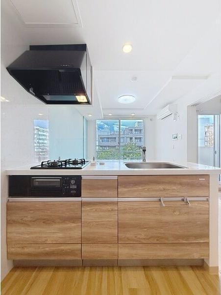 札幌市西区二十四軒四条3丁目のマンション(キッチン)