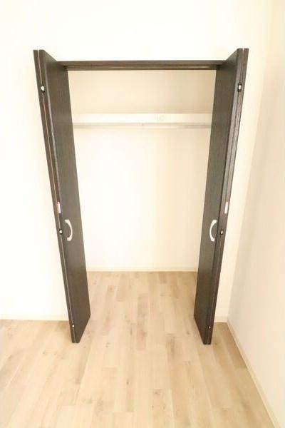 札幌市北区北十八条西5丁目のマンション(収納)