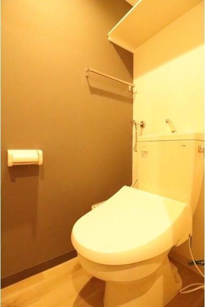 札幌市北区北十八条西5丁目のマンション(トイレ)