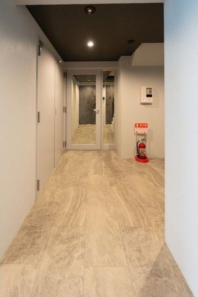 札幌市白石区南郷通９丁目南のマンション