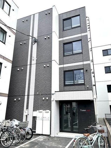 札幌市中央区北十三条西１６丁目のマンション