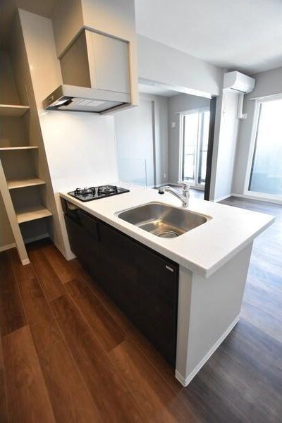 札幌市中央区南四条東5丁目のマンション(キッチン)