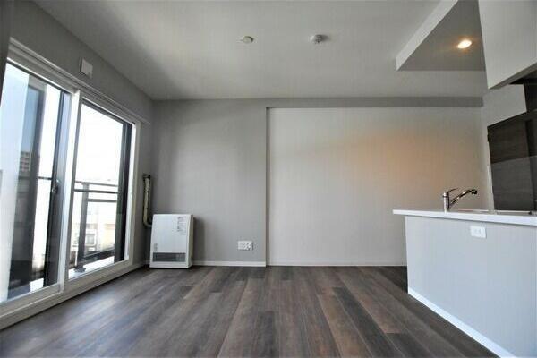 札幌市中央区南四条東5丁目のマンション(リビング)