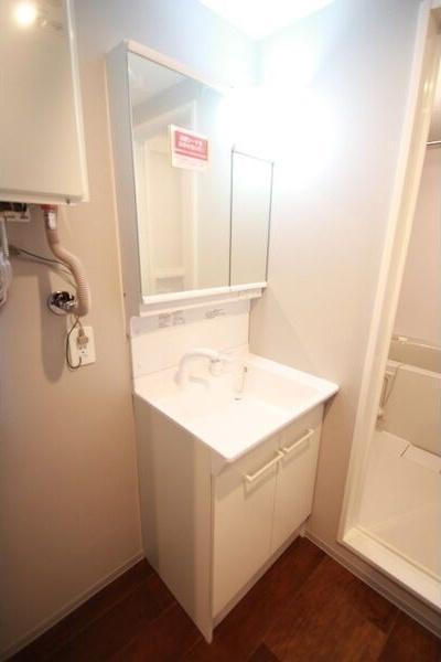 札幌市白石区本郷通８丁目北のマンション