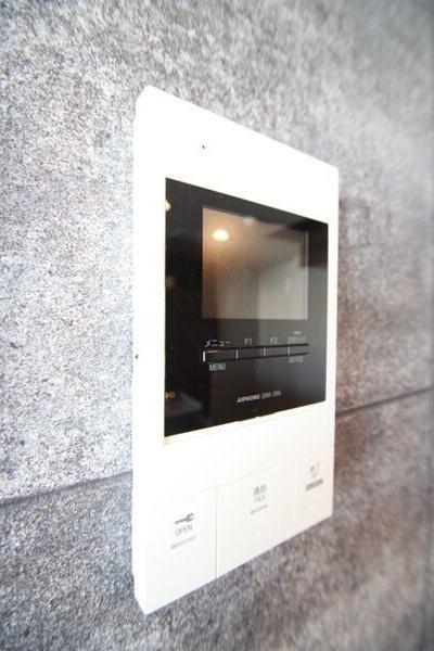 札幌市白石区本郷通８丁目北のマンション